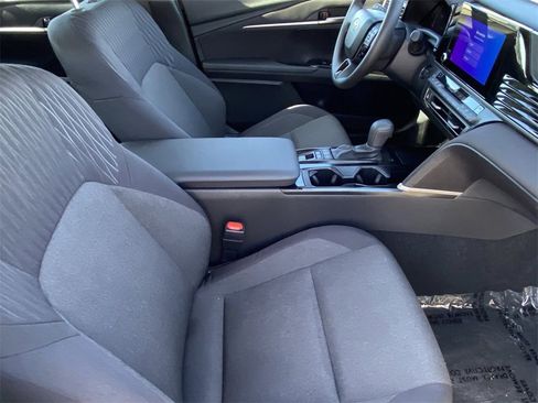 Certified 2025 Toyota Camry LE image 14