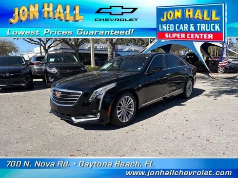 Used 2017 Cadillac CT6 Luxury image 2