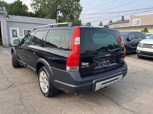 Used 2007 Volvo XC70 AWD/4WD image 7