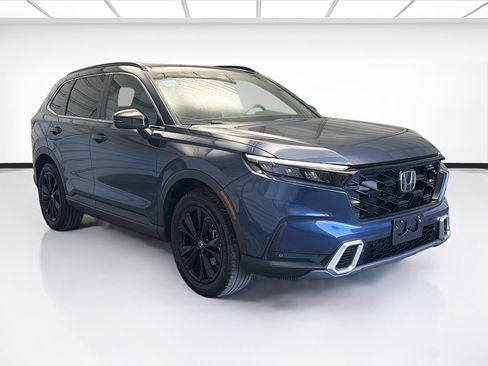 Used 2024 Honda CR-V Sport Touring image 3
