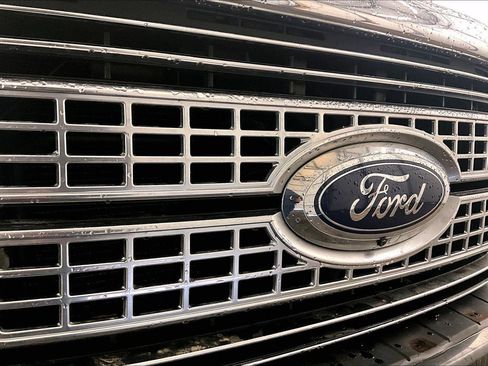 Used 2019 Ford F250 Platinum w/ Platinum Ultimate Package image 29