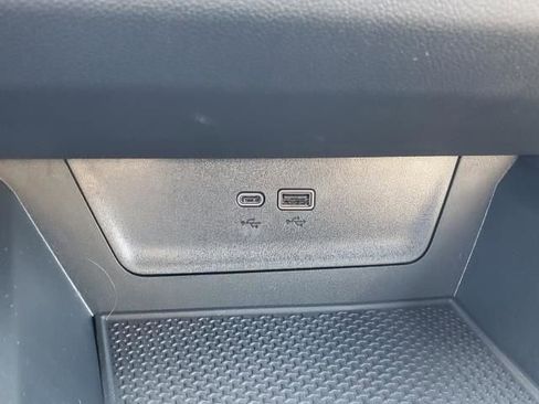 New 2026 Chevrolet Equinox LT image 25