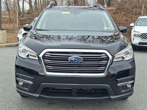 Certified 2021 Subaru Ascent Premium w/ Convenience Package image 3