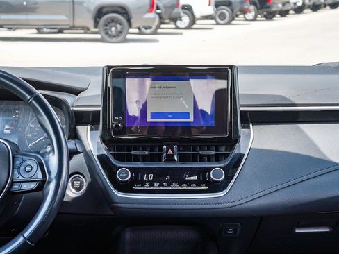 Certified 2023 Toyota Corolla SE w/ SE Premium Package FWD image 14