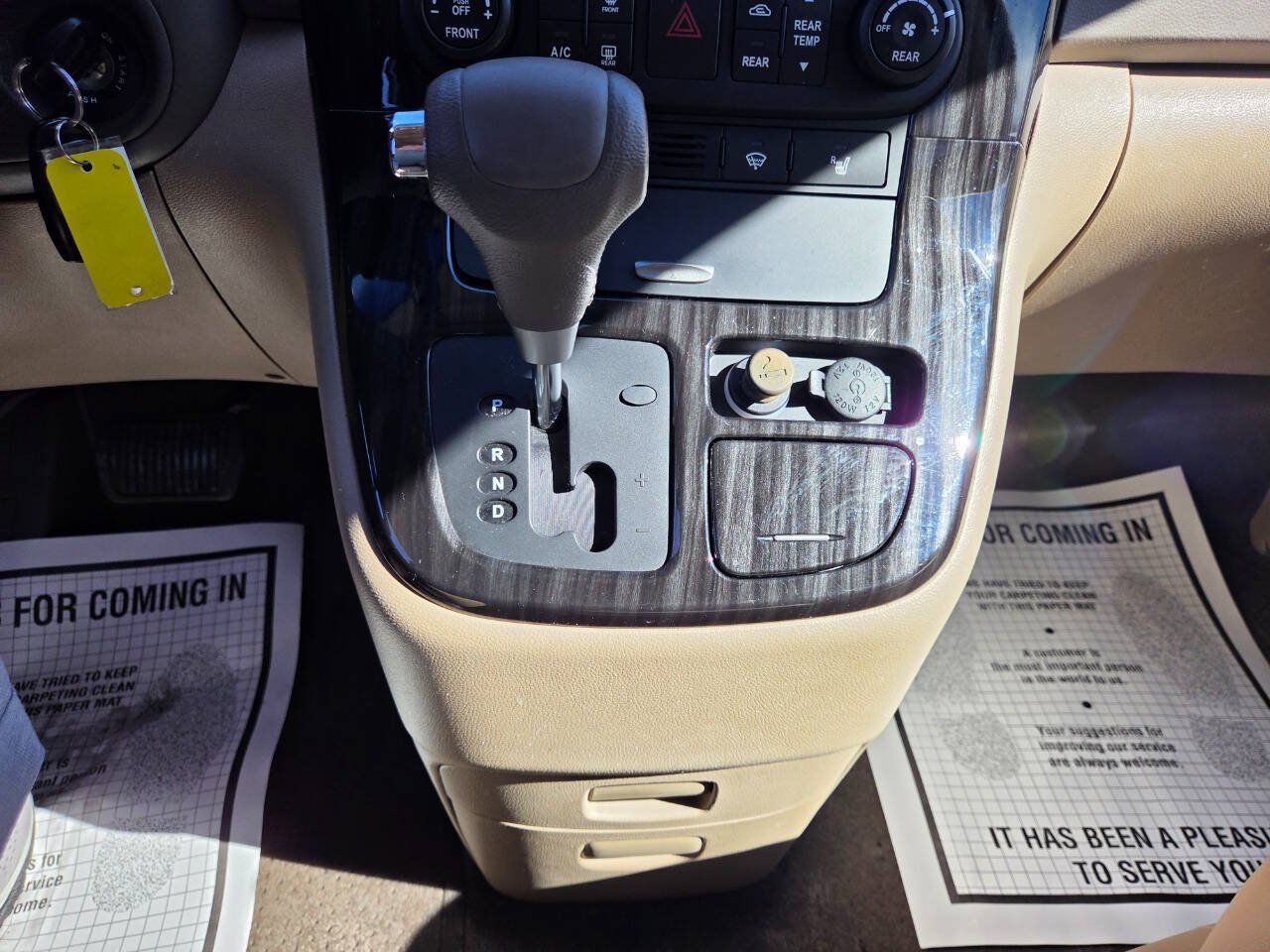 Used 2012 Kia Sedona EX w/ Luxury Pkg FWD image 17