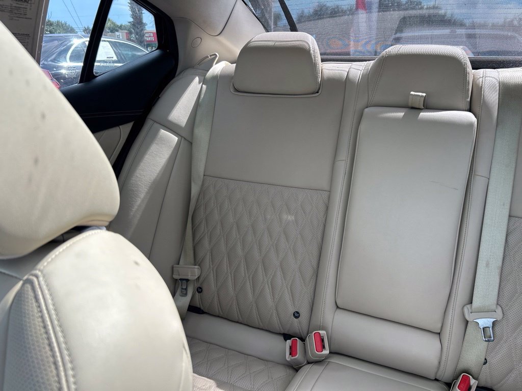 Used 2023 Nissan Maxima Platinum w/ Sport Mat Group FWD image 13
