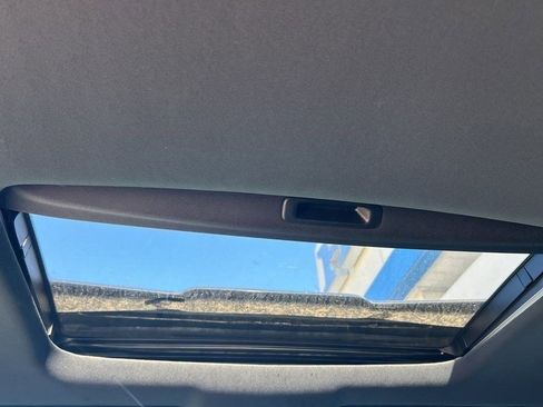 Used 2023 Honda Ridgeline Black Edition image 9