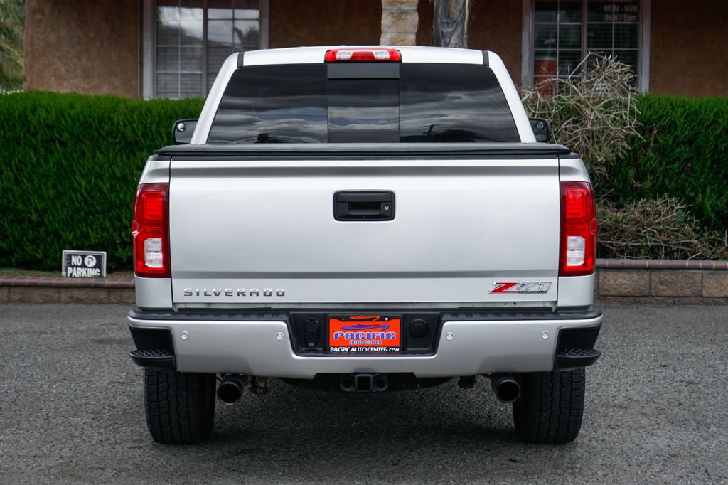 Used 2017 Chevrolet Silverado 1500 LTZ Z71 w/ LTZ Plus Package AWD/4WD image 6