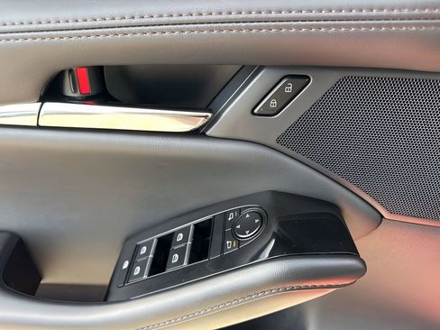 Used 2025 MAZDA MAZDA3 s image 26