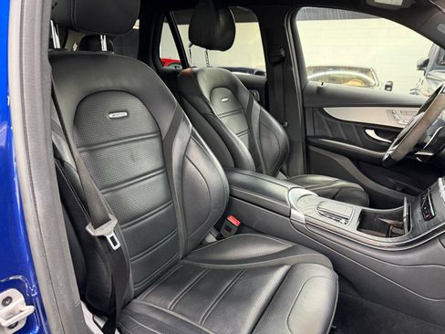 Used 2021 Mercedes-Benz GLC 63 AMG 4MATIC image 22