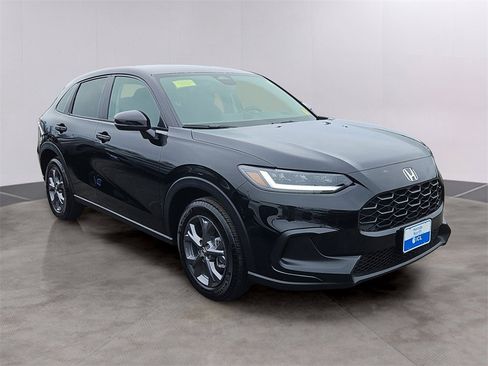 Used 2026 Honda HR-V LX image 3