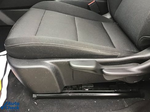 Used 2024 Chevrolet Colorado W/T w/ WT Convenience Package image 25