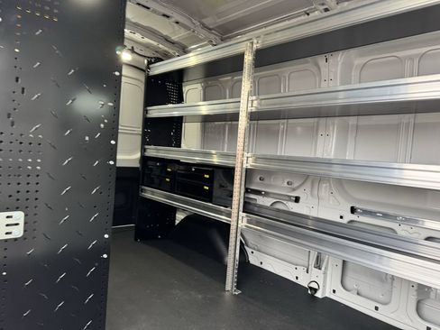 New 2026 Ford Transit 250 148 Medium Roof image 25