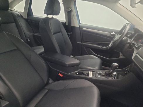 Used 2019 Volkswagen Jetta SE FWD image 21
