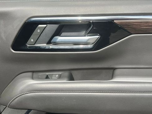 Certified 2025 Chevrolet Tahoe LT AWD/4WD image 20