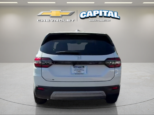 Used 2025 Honda Pilot EX-L image 5