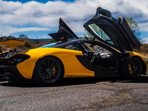 Used 2013 McLaren P1 RWD image 5