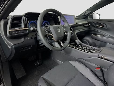 New 2026 Toyota Crown Signia AWD/4WD image 18