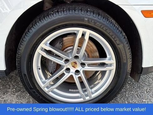 Used 2019 Porsche Macan AWD/4WD image 12