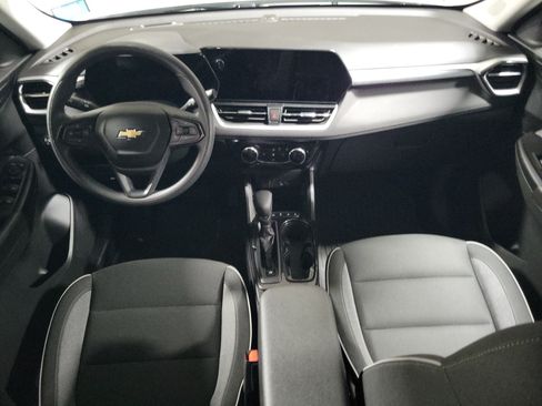 Used 2024 Chevrolet TrailBlazer LT FWD image 14