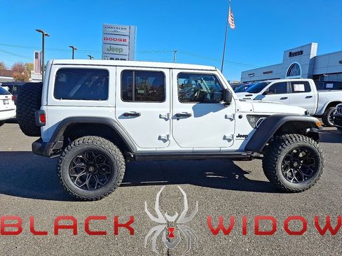New 2025 Jeep Wrangler Willys image 8
