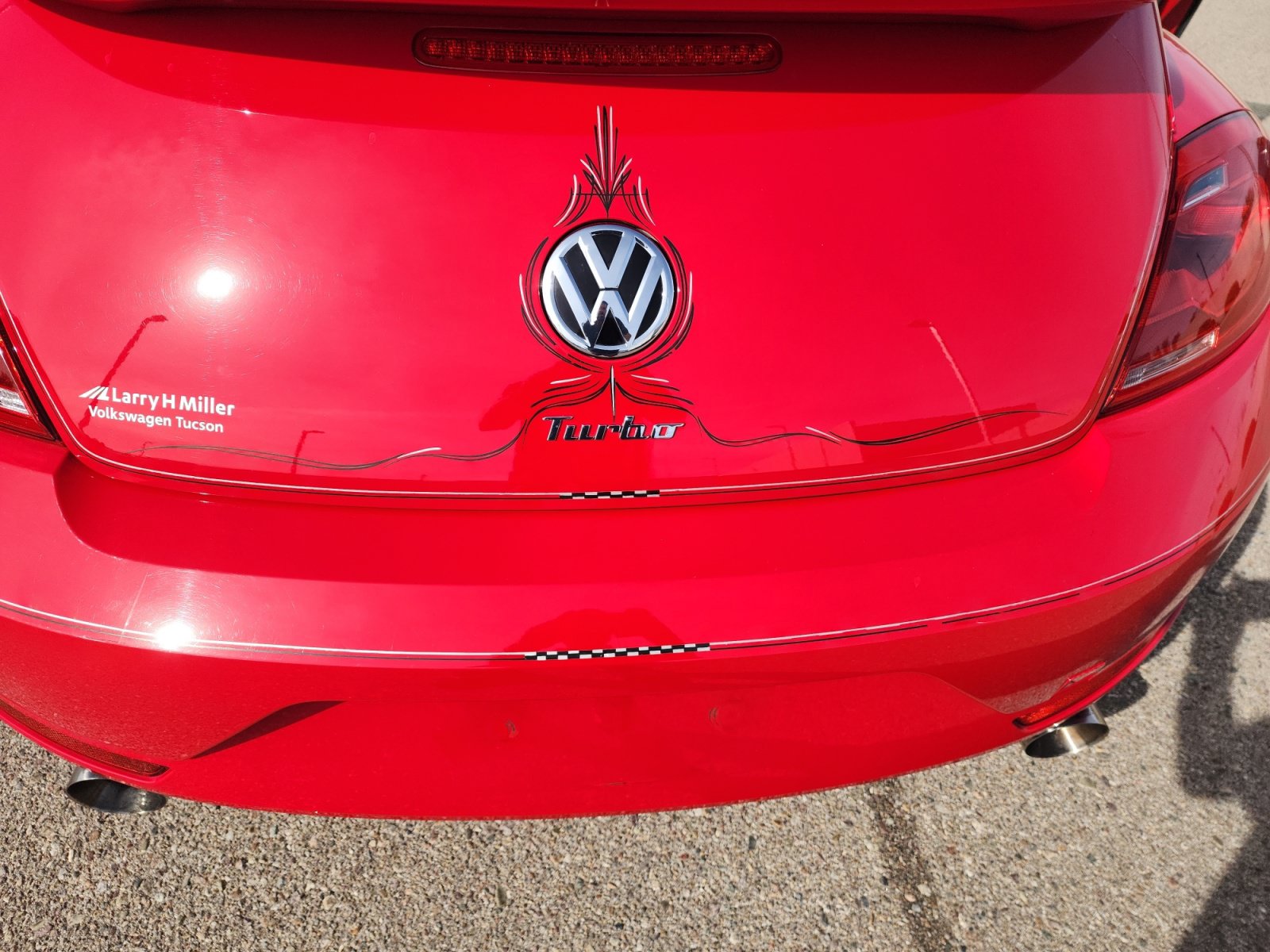 Used 2014 Volkswagen Beetle R-Line FWD image 24