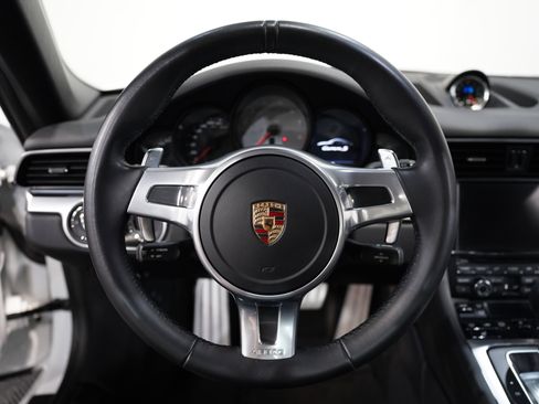 Used 2014 Porsche 911 Carrera S image 31