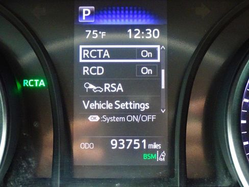 Used 2022 Toyota Camry SE FWD image 44