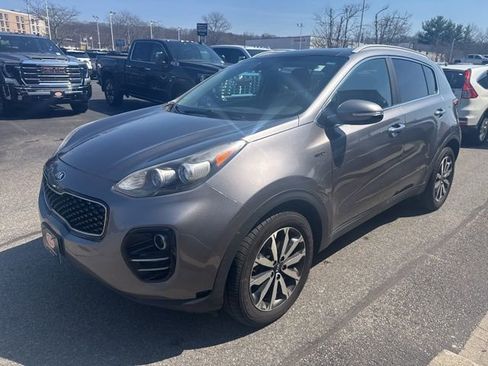 Used 2017 Kia Sportage EX AWD/4WD image 3