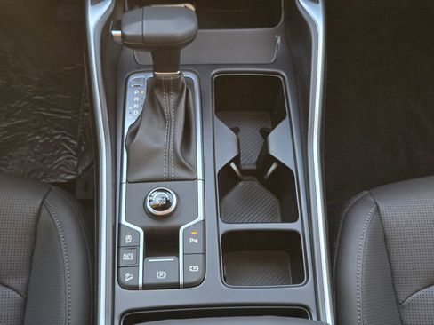 New 2026 Kia Sorento S w/ S Panoramic Sunroof Package image 12