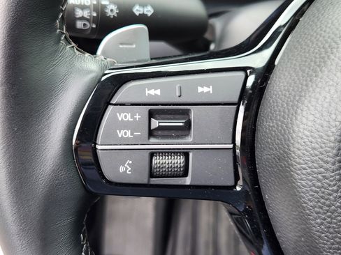 Certified 2025 Acura ADX AWD image 23