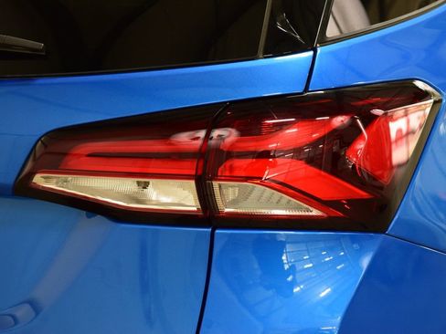 Used 2024 Chevrolet Equinox RS w/ RS Leather Package image 21