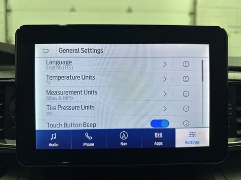 Used 2023 Ford Explorer XLT w/ Equipment Group 202A image 35