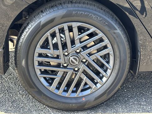 New 2026 Nissan Sentra SV w/ Floor Mat Package FWD image 7