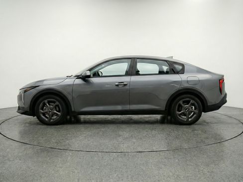 Used 2025 Kia K4 FWD image 5