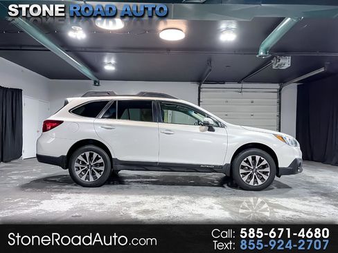 Used 2017 Subaru Outback 2.5i Limited image 1
