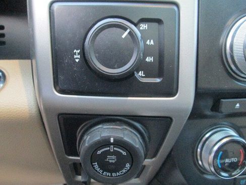 Used 2016 Ford F150 Lariat w/ Equipment Group 502A Luxury image 24