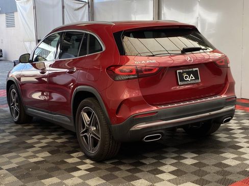 Used 2022 Mercedes-Benz GLA 250 4MATIC image 4