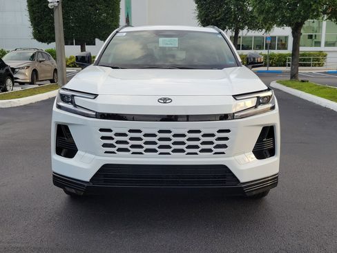 New 2026 Toyota RAV4 SE AWD/4WD image 4