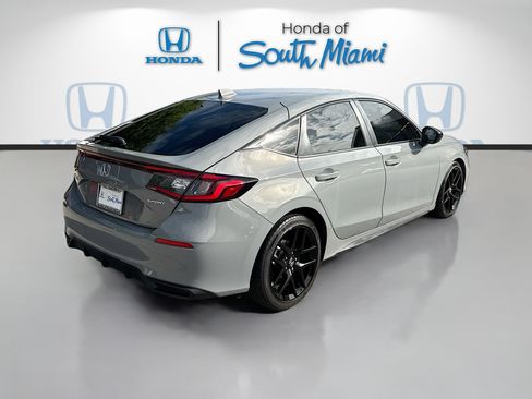 Used 2025 Honda Civic Sport image 7