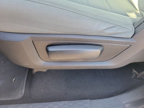 Used 2019 RAM 1500 Classic SLT image 22