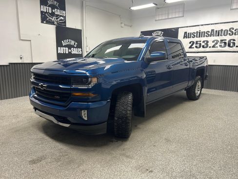 Used 2017 Chevrolet Silverado 1500 LT w/ All Star Edition AWD/4WD image 3