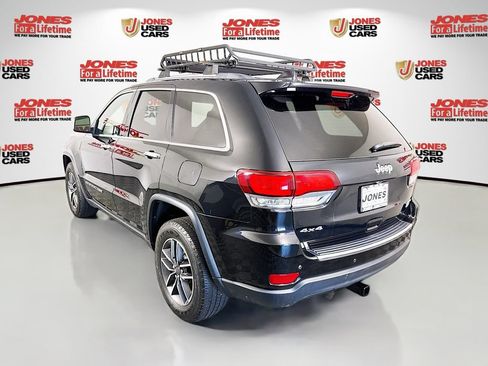 Used 2022 Jeep Grand Cherokee Limited AWD/4WD image 2