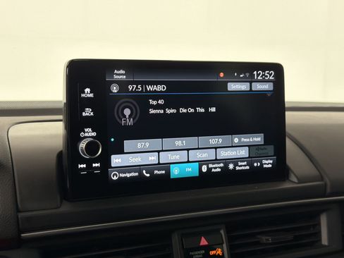 Used 2023 Honda Pilot Elite image 17