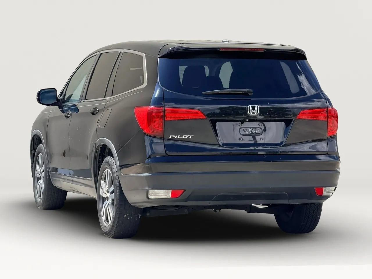 Used 2016 Honda Pilot EX-L image 6