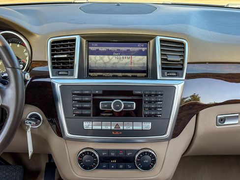 Used 2014 Mercedes-Benz ML 350 4MATIC image 21