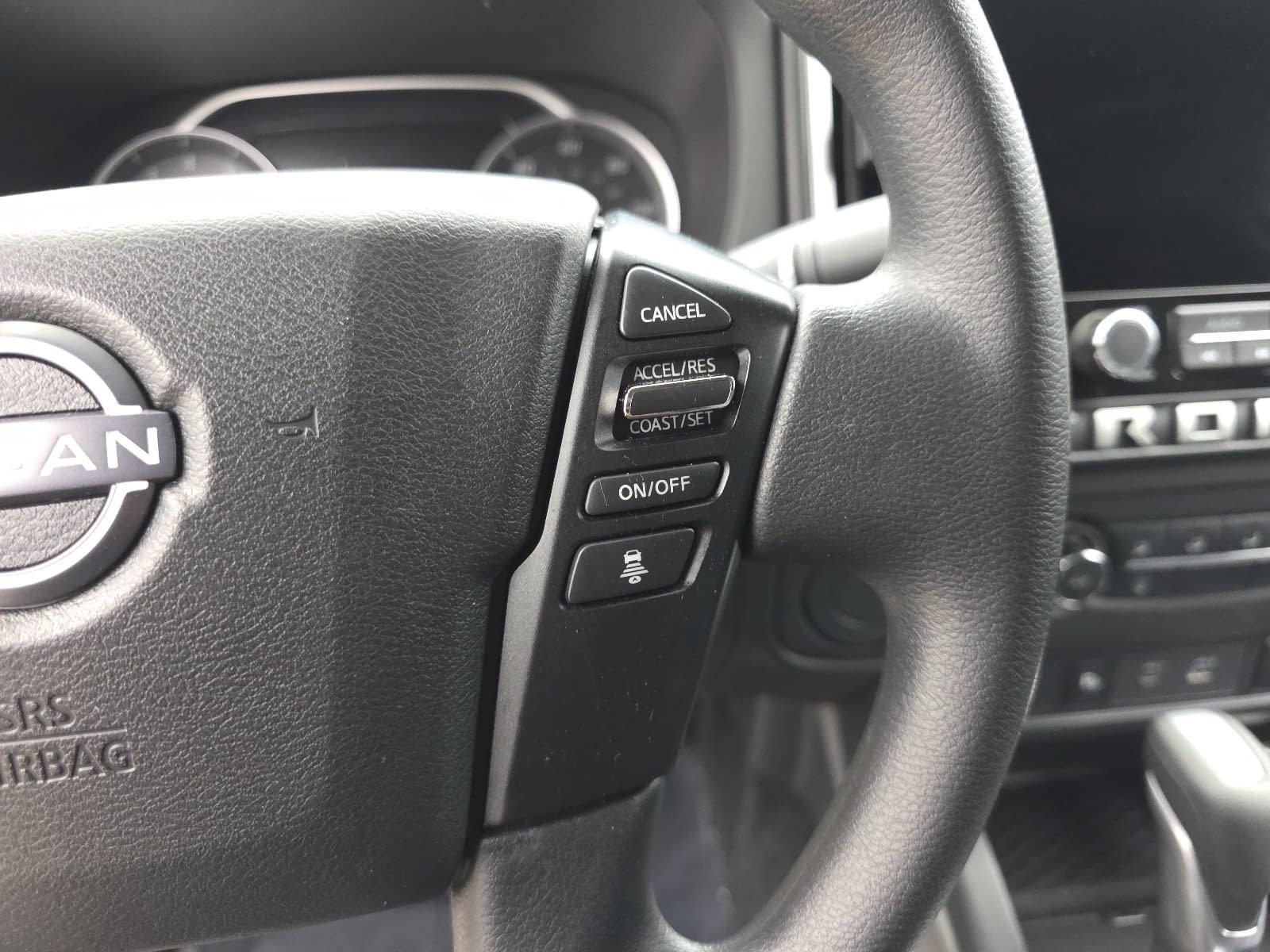 Used 2025 Nissan Frontier SV RWD image 15