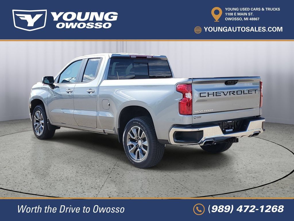 Certified 2024 Chevrolet Silverado 1500 LT AWD/4WD image 4