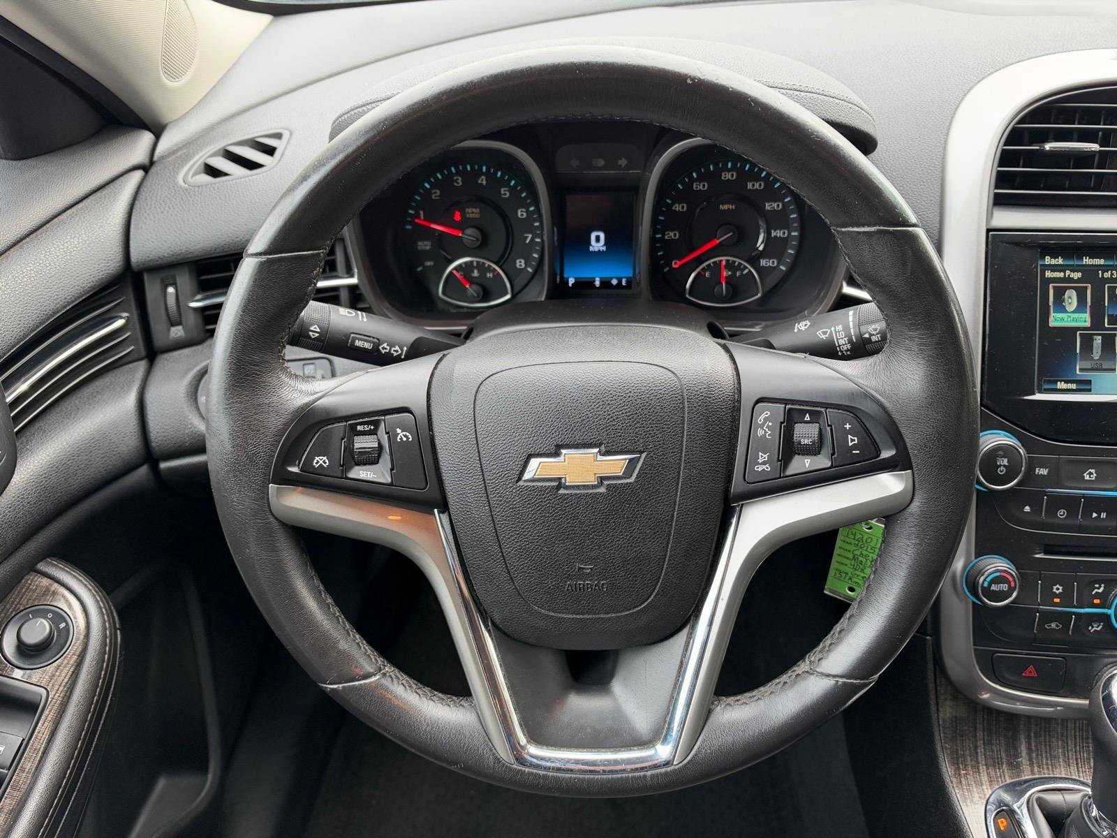 Used 2015 Chevrolet Malibu LT FWD image 8