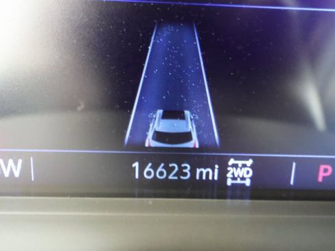 Used 2025 Cadillac XT5 Premium Luxury image 14